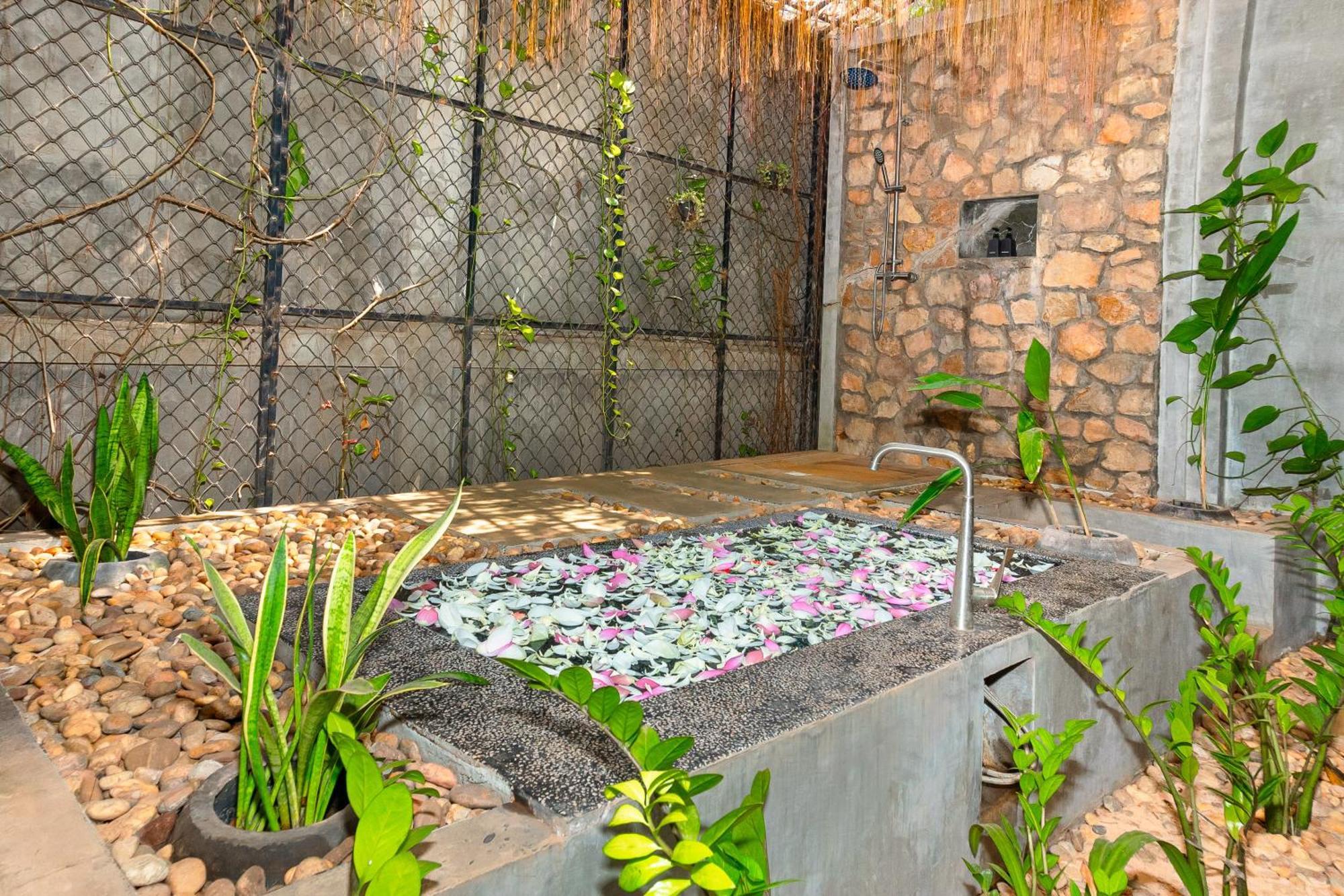 Angkor Tempora Boutique Hotell Siem Reap Exteriör bild